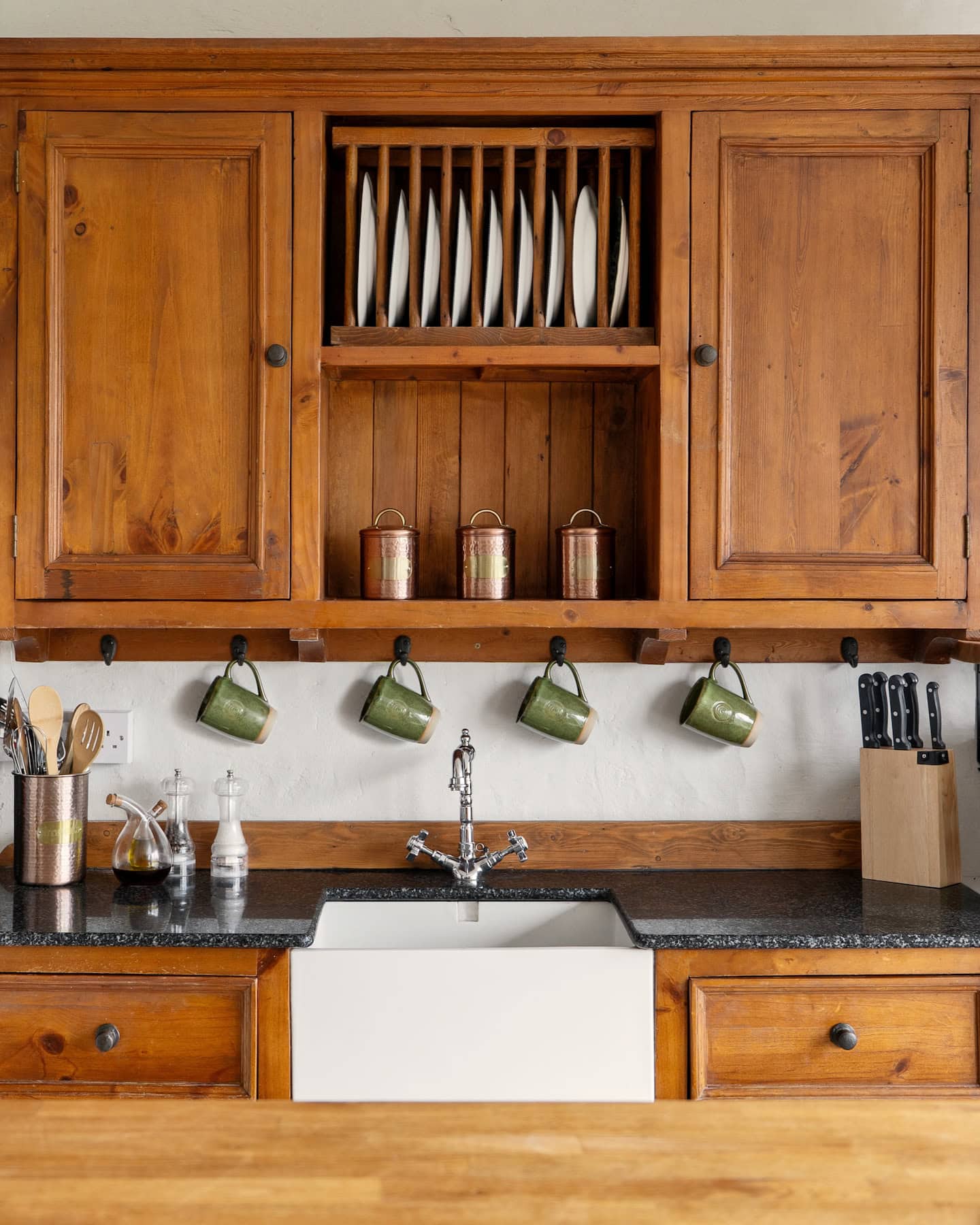 sanctuary-cottages-pipers-cottage-interior-03